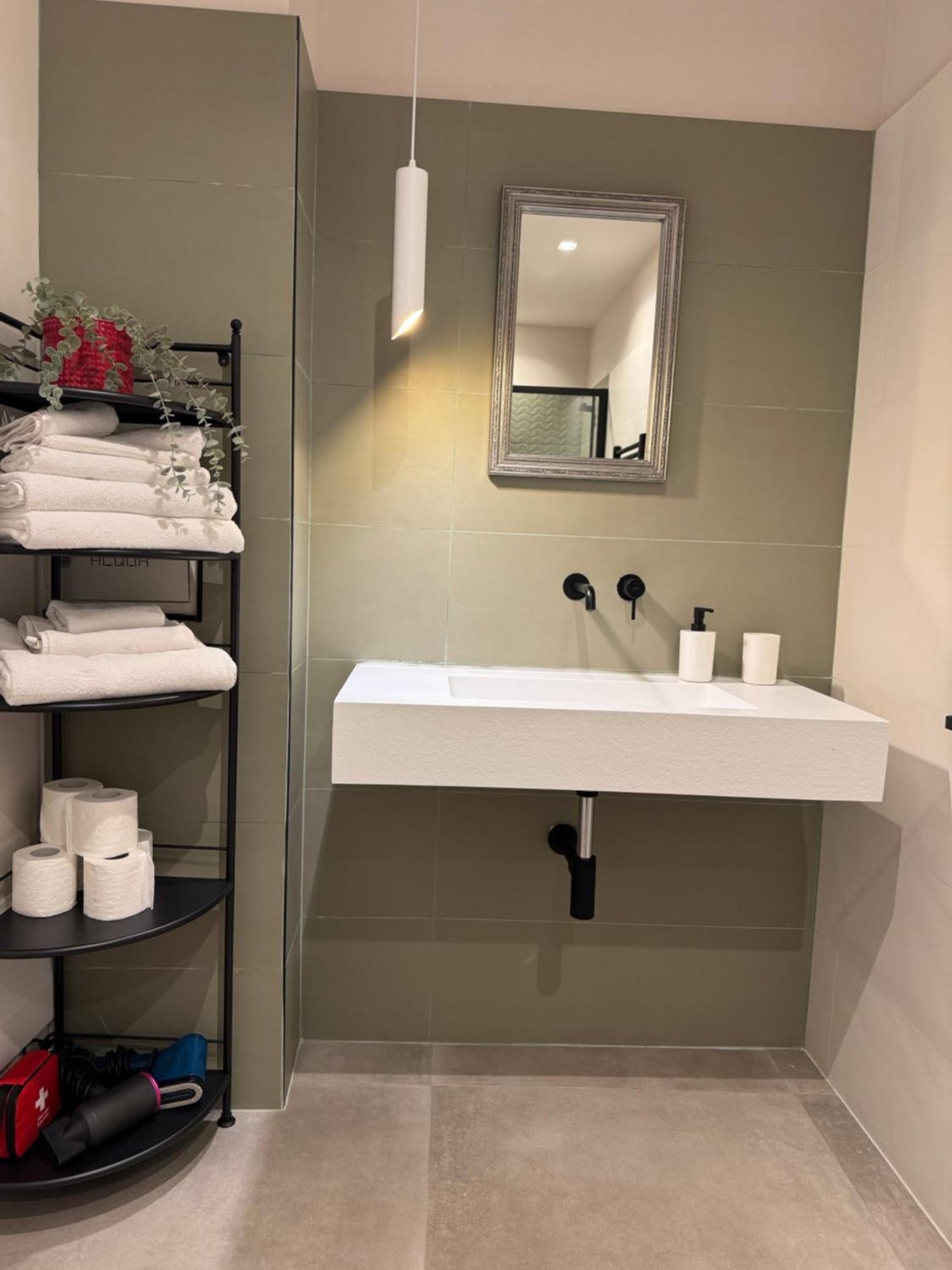 Art N Shelter Apartament 巴里 外观 照片